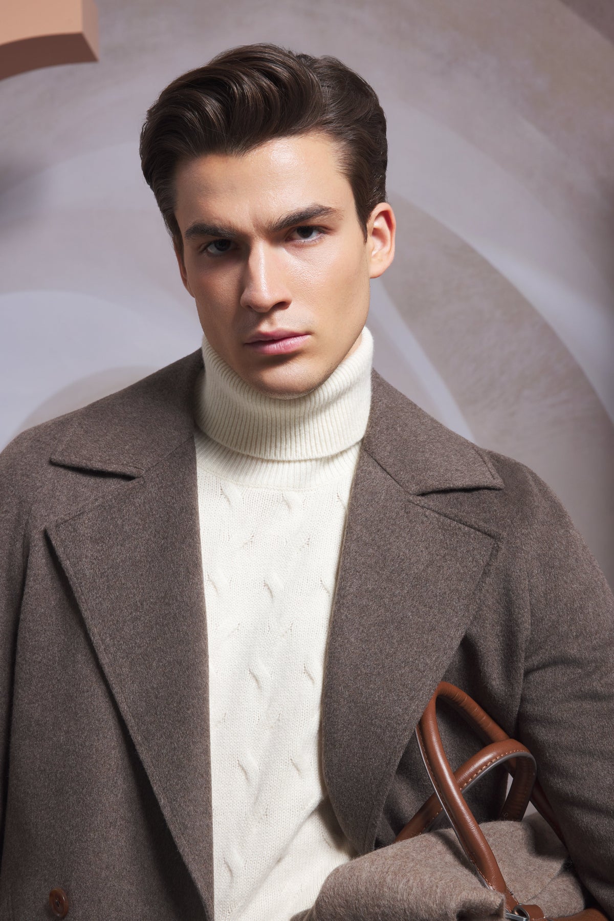 Suit Fabric Weight and Weave: What the Label Does Not Tell You