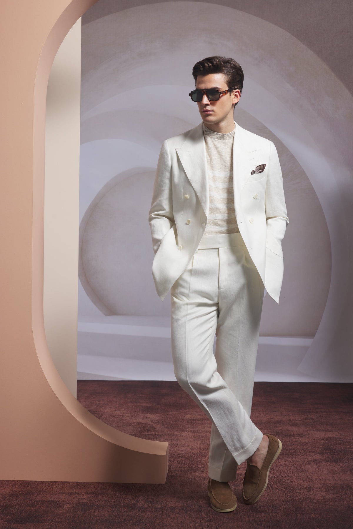 What to Wear With a Suit: Shirts, Ties, Pocket Squares and Shoes
